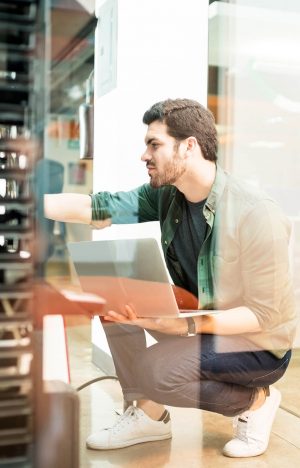 Enabling Mobility: From WiFi to 5G and Supporting Technologies