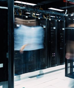 Common Data Management for Containers and Virtual Machines in Red Hat OpenShift